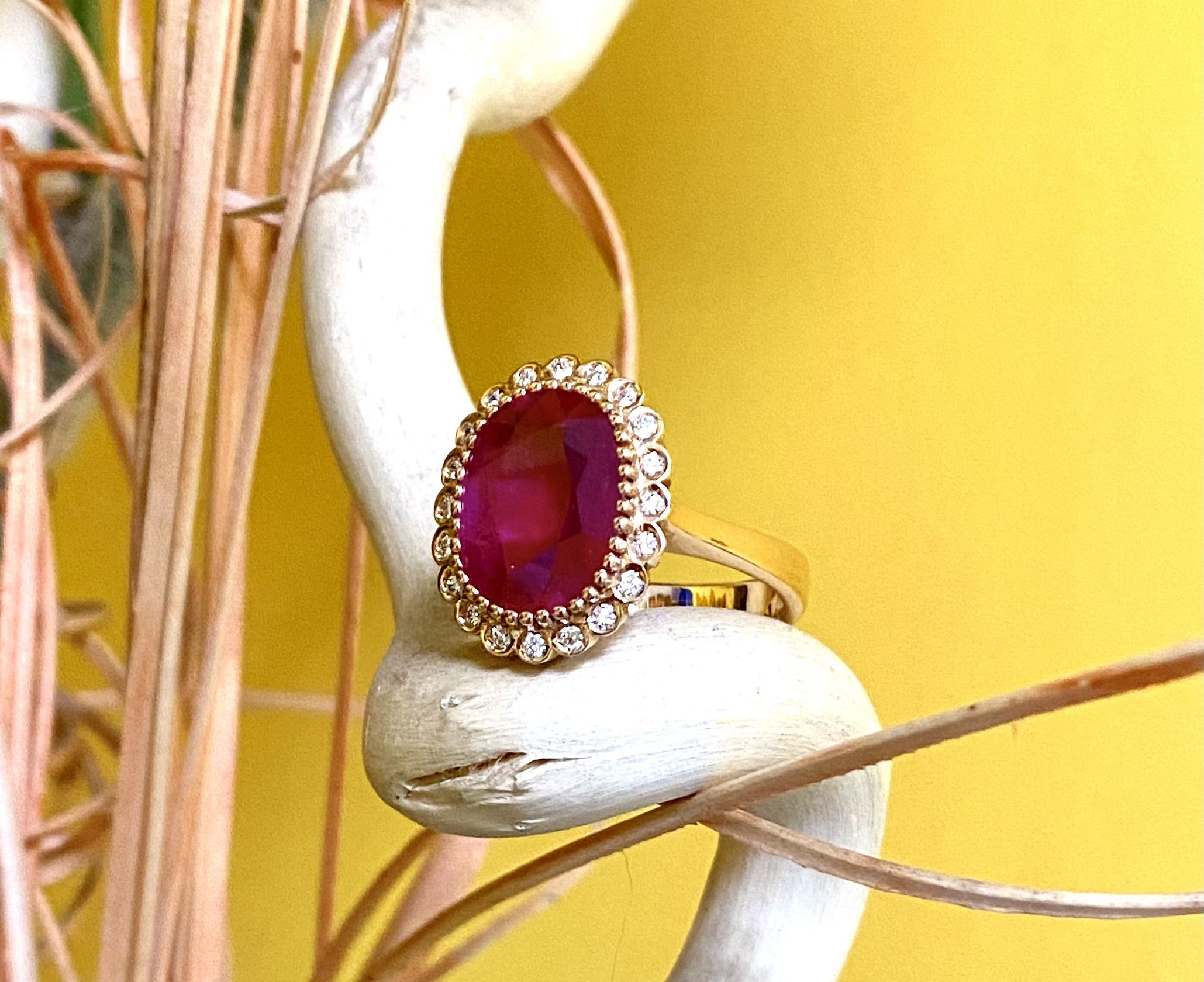 anello kate in oro rosa con rubino e diamanti